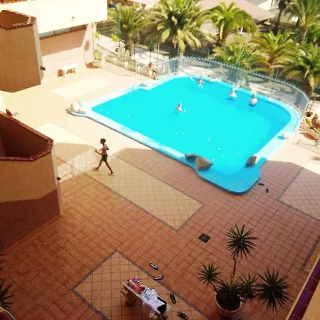 Cristianos 2bdr Aparment Near The شقة